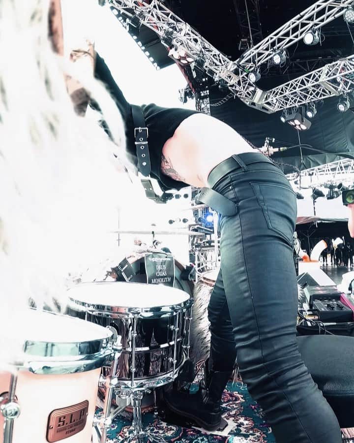 Tatsuya Amanoのインスタグラム：「Drum cam from yesterday. It was a blast! Catastropheで荒ぶる様子💥」