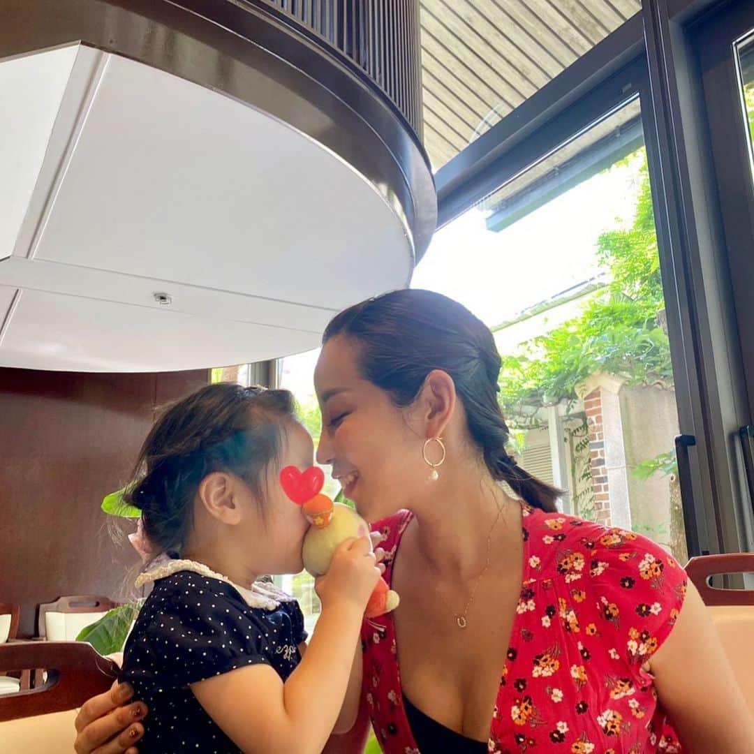PINKYのインスタグラム：「夏の京都🌿⛩🍧🌞  詳しくはブログにて✍️  ・・・  #love #happy #family #mamalife #familytrip #母娘旅行 #夏の京都」