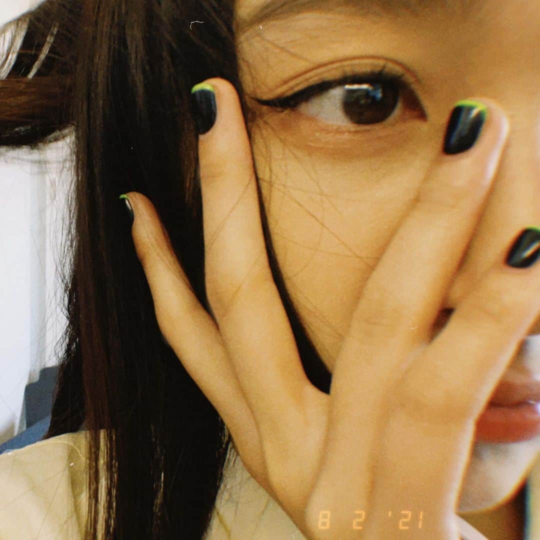 クアン・シャオトン（Guan Xiaotong）さんのインスタグラム写真 - (クアン・シャオトン（Guan Xiaotong）Instagram)「8⃣️🈷️」8月2日 20時31分 - stronger917