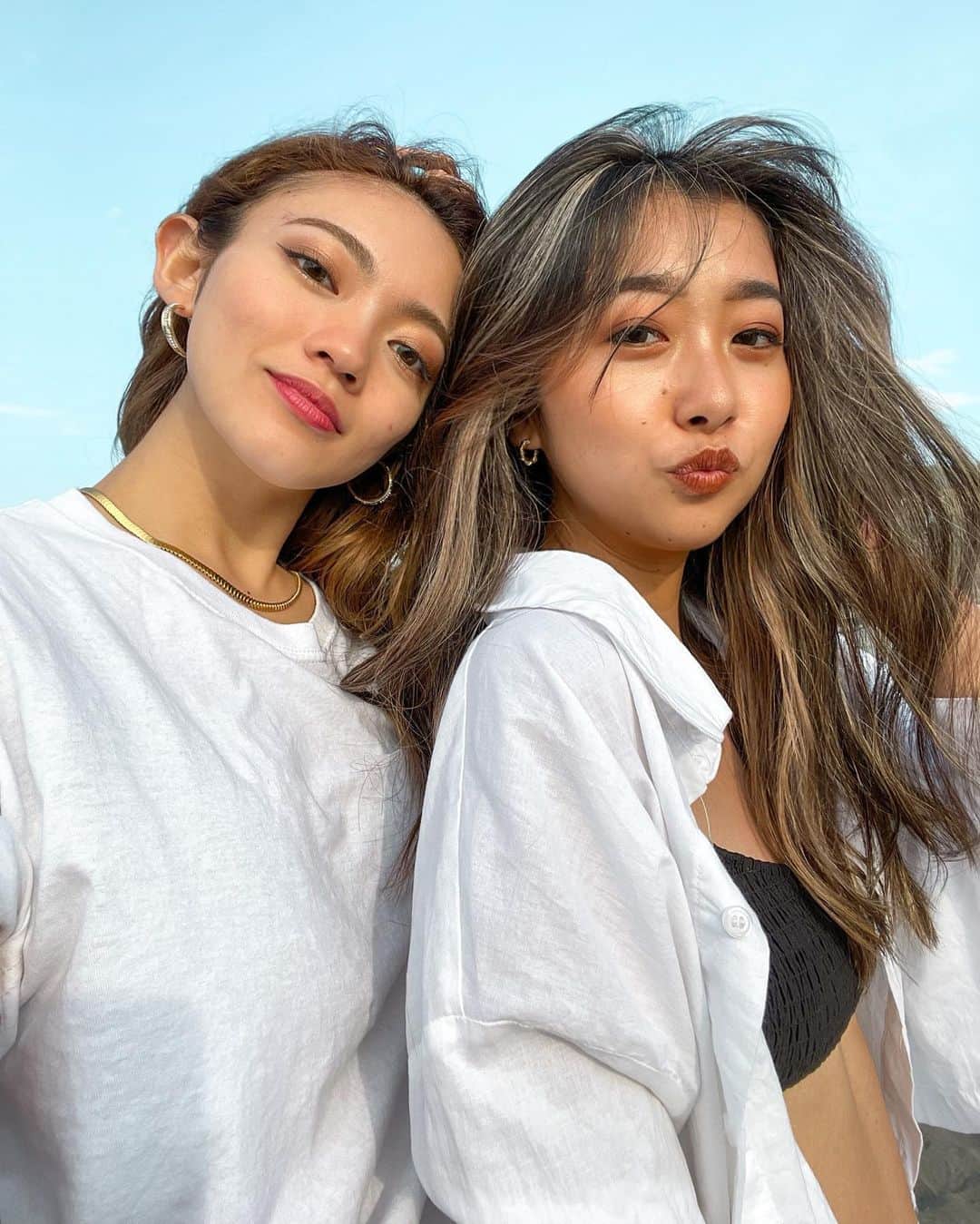 MISAさんのインスタグラム写真 - (MISAInstagram)「2months ago🌈🤍✨ w/ @_kyarone_   _________________________  #summer#beach#me#style#bikini#ootd #outfit#zara#zarawomen#ラテ肌」8月2日 22時30分 - summer__lana