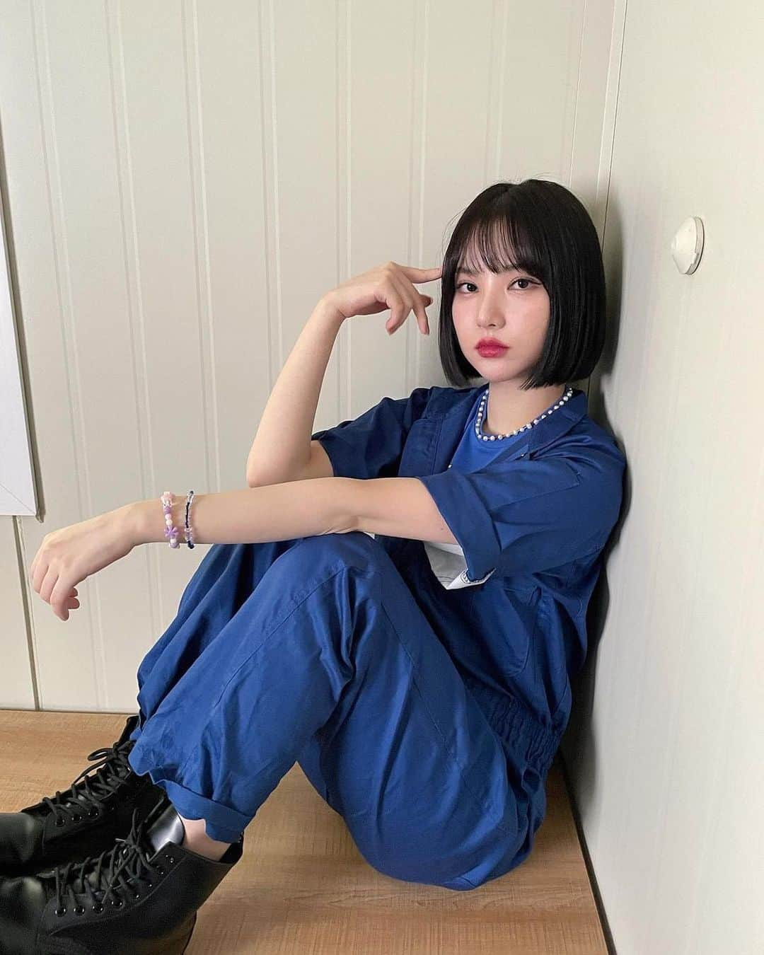 ウナさんのインスタグラム写真 - (ウナInstagram)「baby i hope you know you deserve the world and happiness🤍💜💙 –Nana」8月2日 23時09分 - jung.eunha