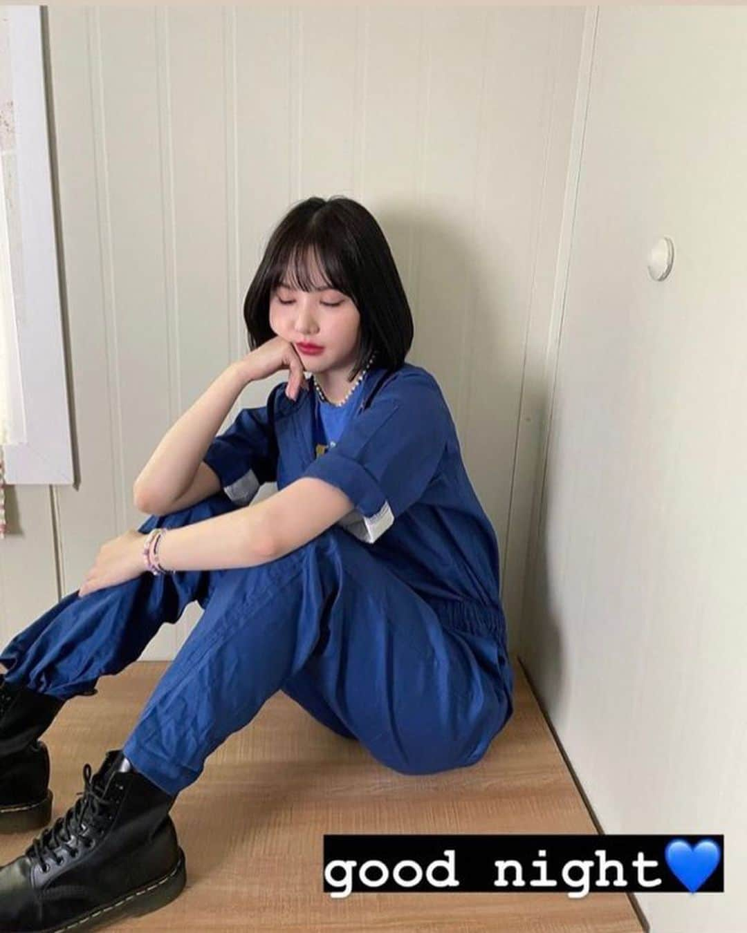 ウナさんのインスタグラム写真 - (ウナInstagram)「baby i hope you know you deserve the world and happiness🤍💜💙 –Nana」8月2日 23時09分 - jung.eunha