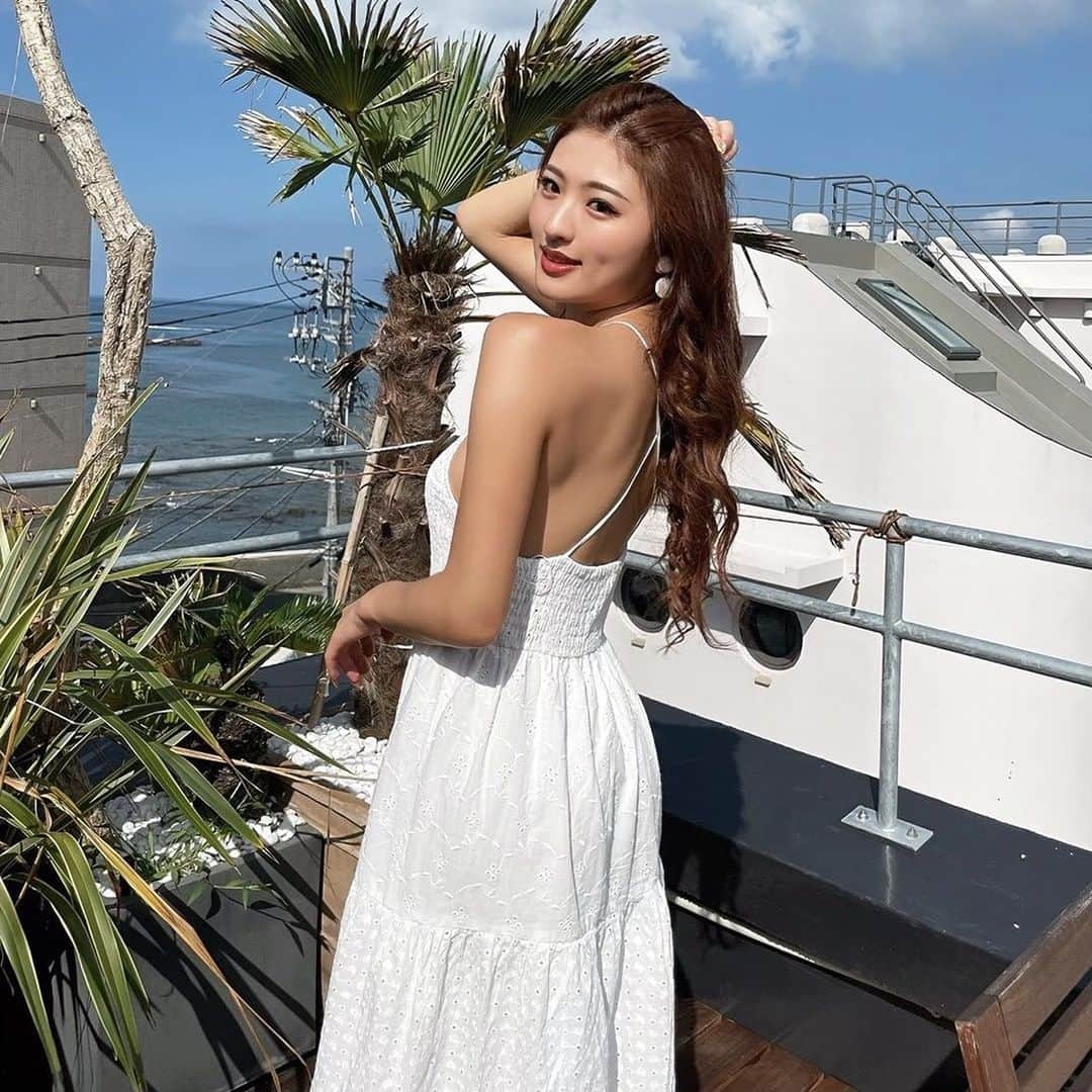 MIYABIのインスタグラム：「おはよう御座います🌞  昨日でフォロワー様、8万人🎉✨ 本当にありがとう御座います🥺🙏  今、目の前にある事に全力で取り組んでこれからも頑張っていきたいと思います💜💪🏼  今日もhappyな1日になりますように🥰  #cyberjapandancers #サイバージャパン  #cjd_miyabi #ミヤビーム #ミヤビコーデ  #zaraコーデ」