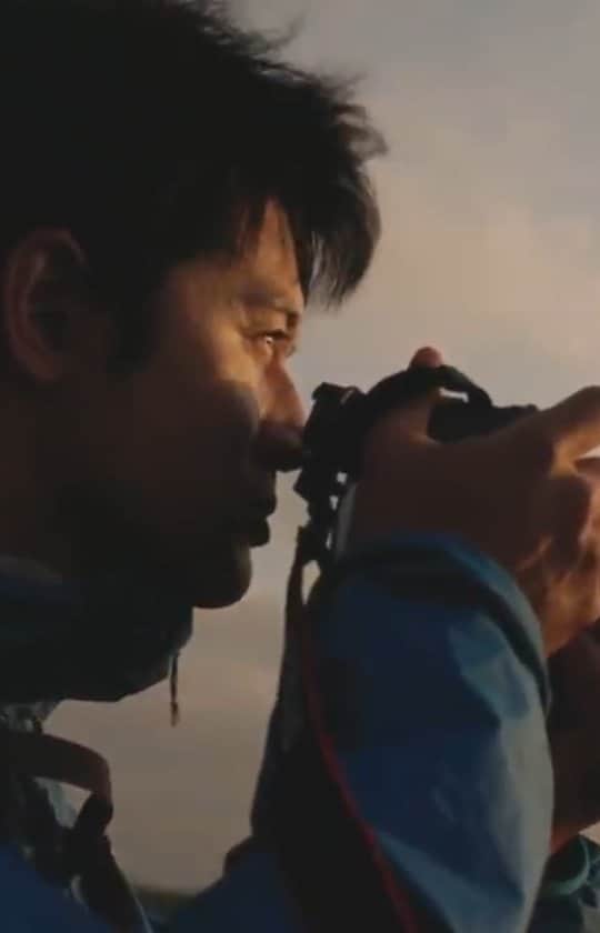 山下晃和のインスタグラム：「Canon your EOS.」