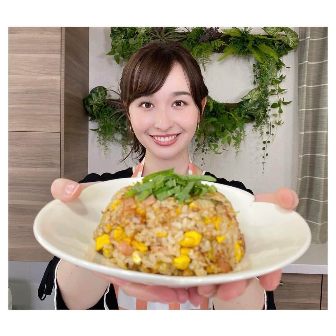 宇賀神メグさんのインスタグラム写真 - (宇賀神メグInstagram)「🍚 召し上がれ〜  . スイモクチャンネルでチャーハンを作りました。 チャーハンの味には自信があります💪  YouTubeに動画が載っていますので ぜひチェックしてみてください✨  https://youtu.be/rLyg1gzyktk  . . #スイモクチャンネル #チャーハン #和風チャーハン  #出汁 #茅乃舎 #しらす入り」8月3日 18時13分 - ugajin_megu