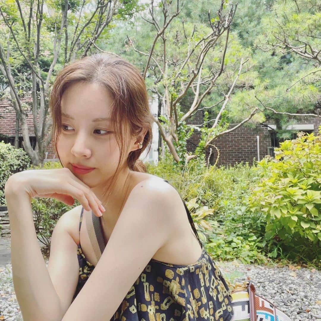 ソヒョンさんのインスタグラム写真 - (ソヒョンInstagram)「잘지냈서현?🌿」8月3日 18時14分 - seojuhyun_s