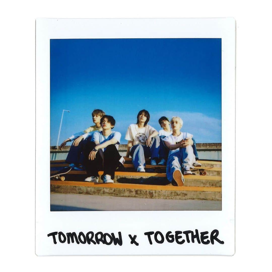 Tomorrow X Togetherさんのインスタグラム写真 - (Tomorrow X TogetherInstagram)「The Chaos Chapter: FIGHT OR ESCAPE - 'FIGHT' 　 #투모로우바이투게더 #TOMORROW_X_TOGETHER #TXT #TheChaosChapter #FIGHT_OR_ESCAPE」8月3日 19時01分 - txt_bighit