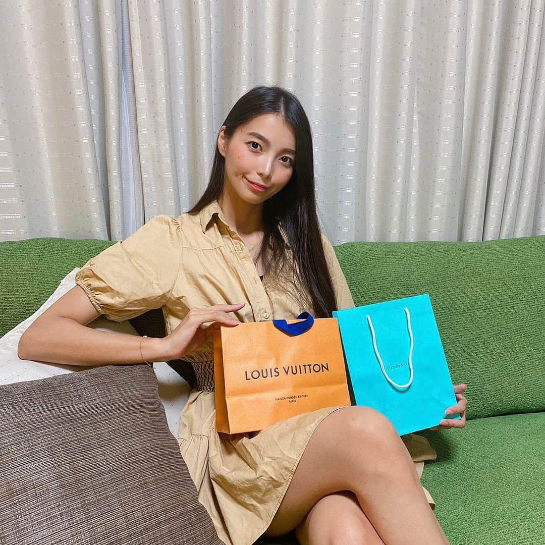 宮本あかりのインスタグラム：「#myfamilyisthebest 🧡💙」