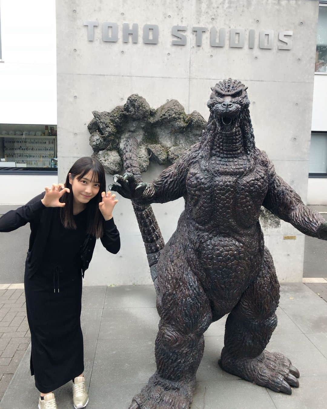 福田ルミカさんのインスタグラム写真 - (福田ルミカInstagram)「TOHOスタジオに行ってきました🦖 ・ ・ ・ ・ ・ ・ ・ ・ ・ #TOHO#TOHOスタジオ#ゴジラ#福田ルミカ#16歳#高校1年生#fjk#jkの日常#168cm#女子高校生#女優#モデル#acali」8月3日 14時17分 - fukuda_rumika