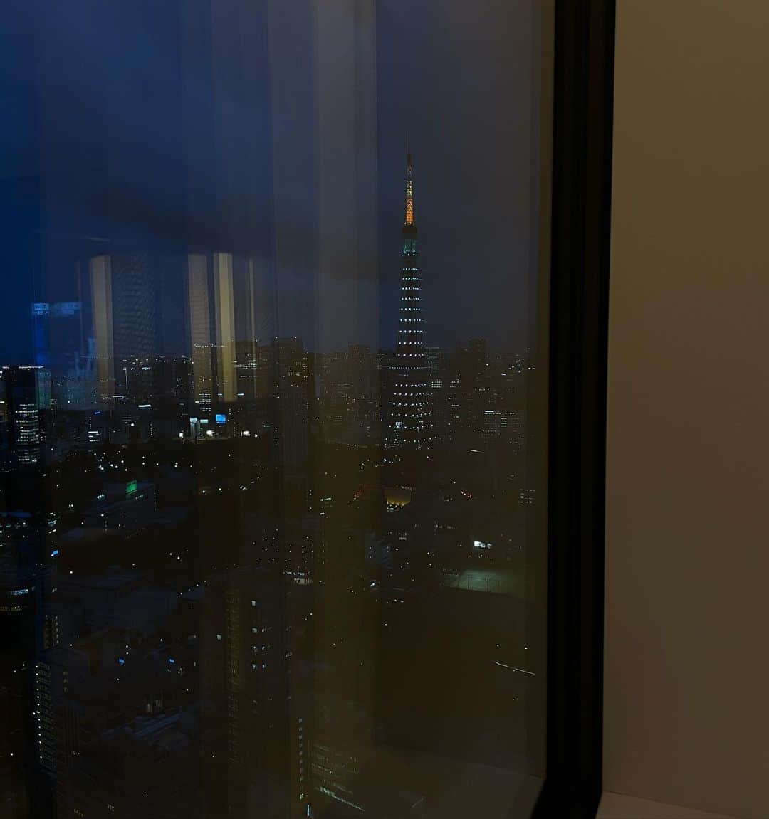 正中雅子さんのインスタグラム写真 - (正中雅子Instagram)「Tokyo Olympic 2020🗼  オリンピック開催中の東京  やっぱり何回見ても綺麗な東京タワー 毎週月曜はインフィニティ・ダイヤモンドヴェールらしい💎どーゆーこと？  #東京タワー #🗼」8月3日 20時36分 - masacoshonaka