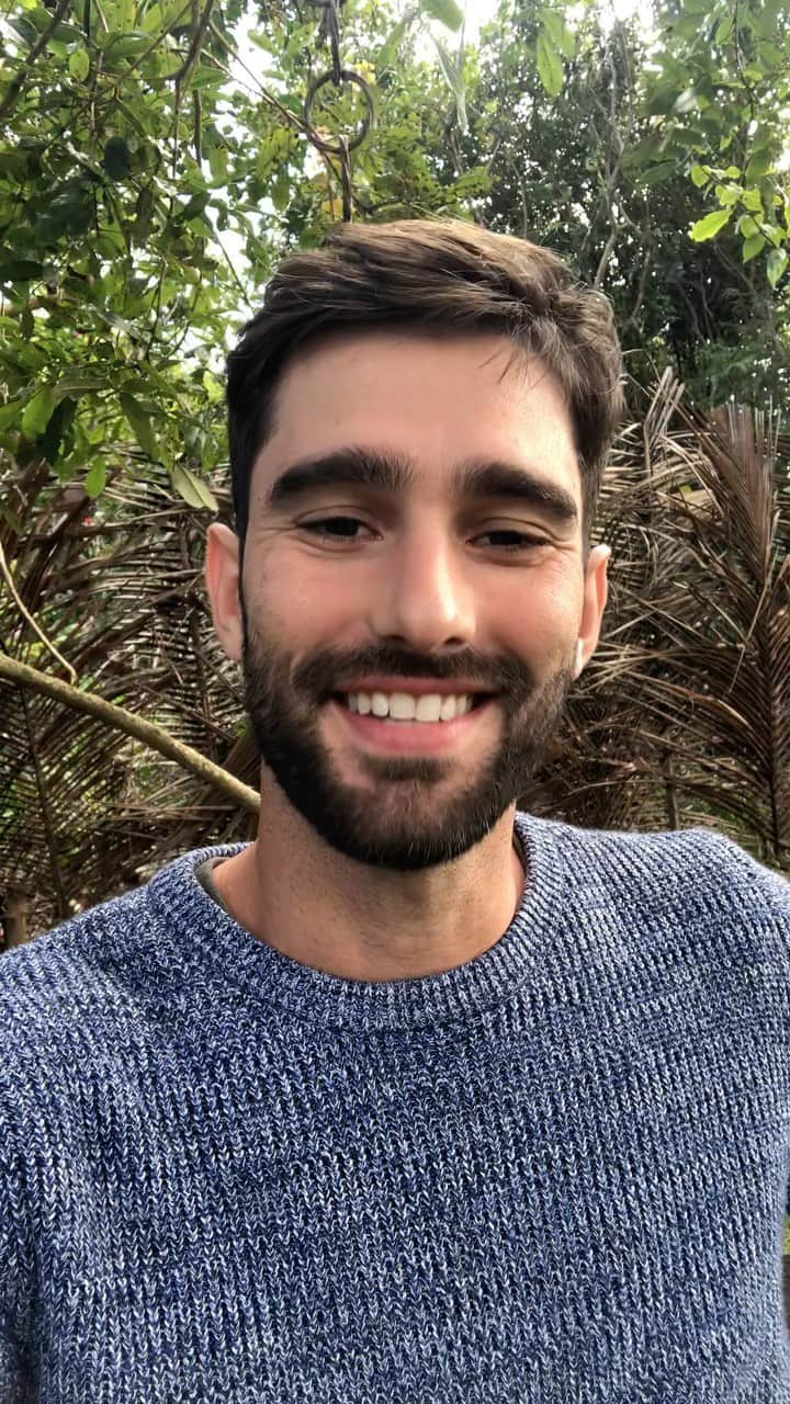 Ricardo Baldinのインスタグラム：「Mucho amor y mucha historia. En ese video cuento un día muy peculiar de final olímpica. . Les acuerdo que clases individuales de Yoga están disponibles también en español, por si les interesa, inbox! 🧘🏽‍♂️🤙🏽」