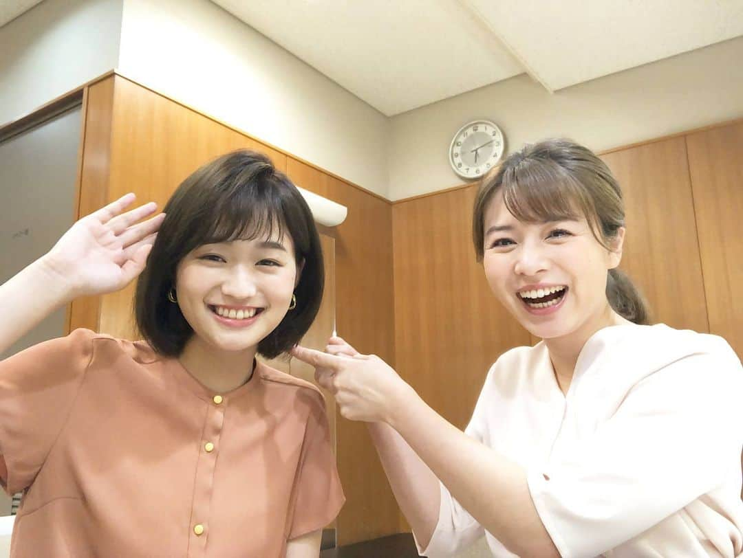 TBS「はやドキ！」さんのインスタグラム写真 - (TBS「はやドキ！」Instagram)「梨菜ちゃんの髪の毛が短くなりました😊  毛先がふわっとしていてかわいい！  ボブも似合いますね😉👍  皆川  #篠原梨菜 #皆川玲奈 #アナウンサー #はやドキ #tbs」8月4日 14時07分 - tbs_hayadoki