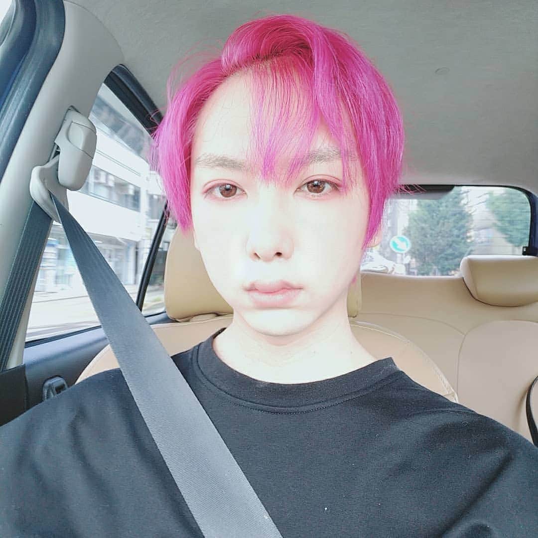 うさきこうさんのインスタグラム写真 - (うさきこうInstagram)「車の中から」8月4日 12時46分 - usakikou