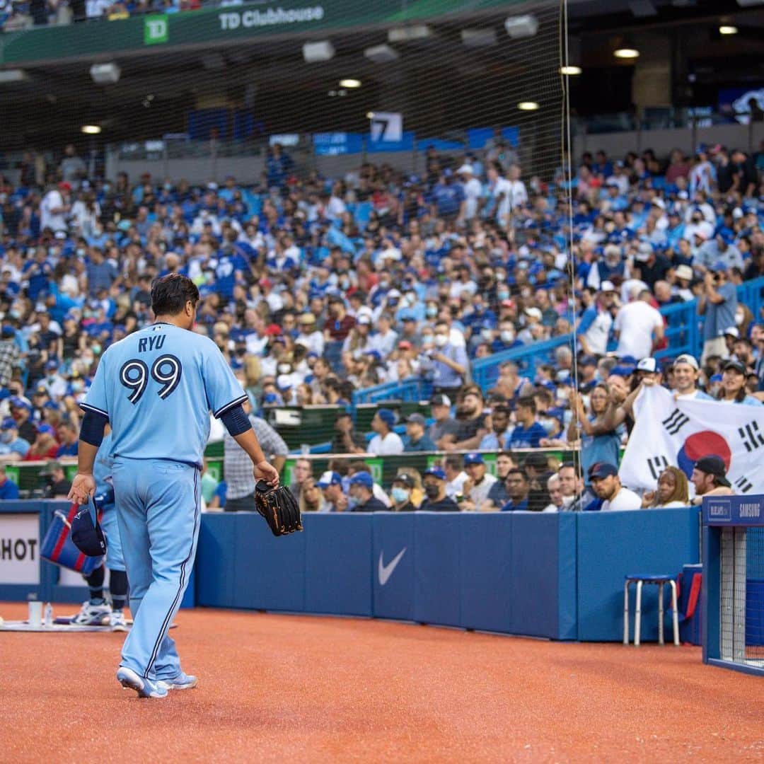 柳賢振さんのインスタグラム写真 - (柳賢振Instagram)「Keep going~~#bluejays」8月4日 11時42分 - hyunjinryu325