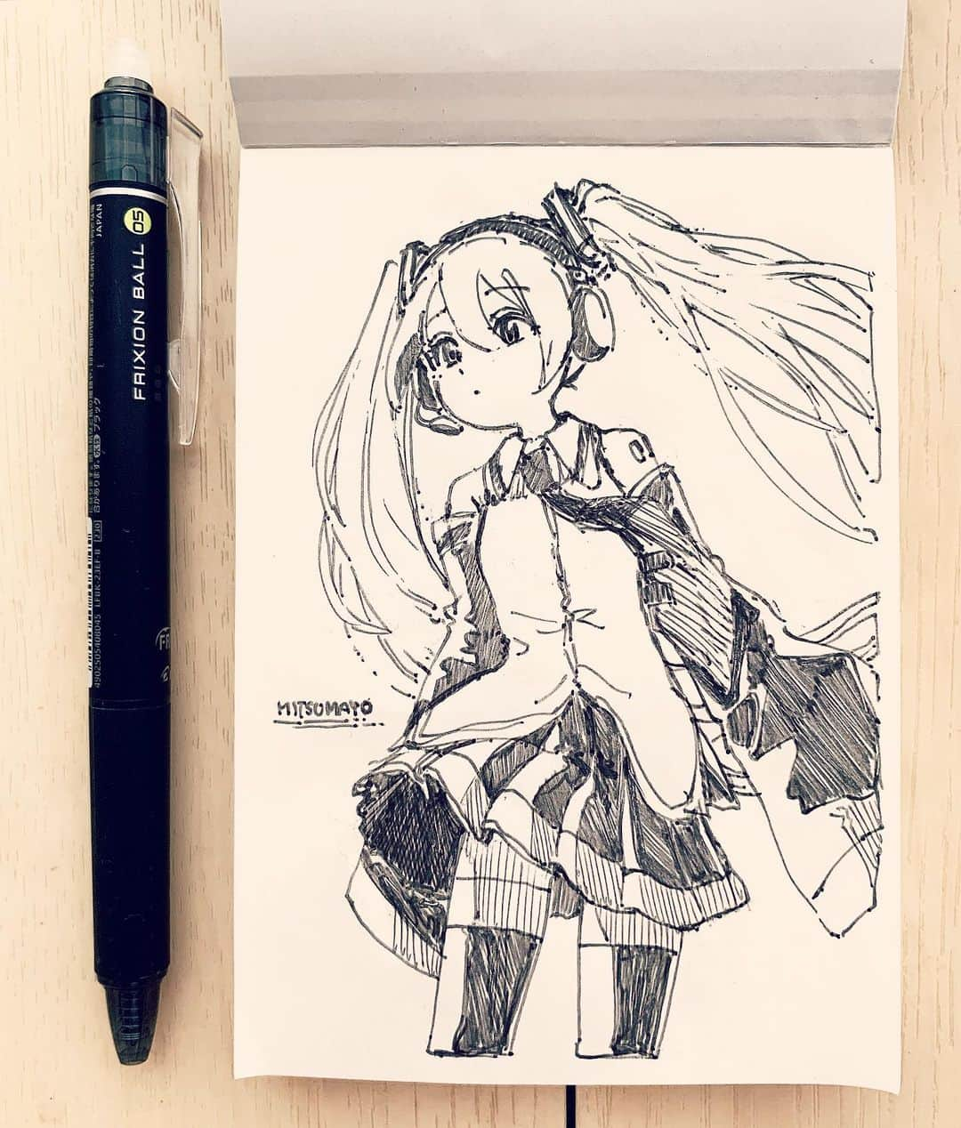 みつまよさんのインスタグラム写真 - (みつまよInstagram)「#doodle #frixion」8月4日 16時03分 - mitsumayo