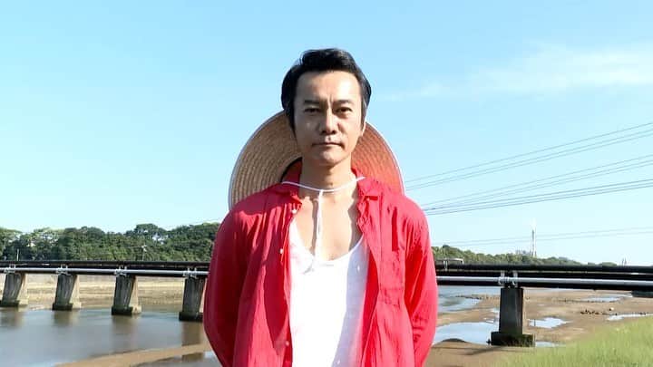 元木行哉のインスタグラム：「こんばんは！ 8月の『たべものがたり 元木食堂』は光市のとっても素敵なリバーサイド・オープンカフェ、Honda cars 光東さんの<N CAFE>☕️ ちょっと変わったキャラクターにしてみました(いつもか😅) お楽しみください🍽 ⁡ @motoki.syokudo12ch   #元木食堂 #Kビジョン #山口県 ‬#山口ケーブルビジョン #連続ドラマ #周防ケーブルネット #いーどぅし #元木行哉 #シーズン1はvimeoで配信中 #staysafe #コロナに負けるな #飲食店がんばろう #光市」