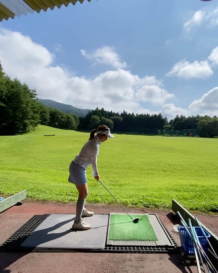 青木茉里奈のインスタグラム：「試合を開催してくださいましたスポンサー様、ありがとうございました✨ _ _ _ _ _ _ _ _ _ _ _ _ _ _ _ _ _ _ _ _ _ _ _ _ _ _ _ _ #golf #andperse #ecco #eyevol」