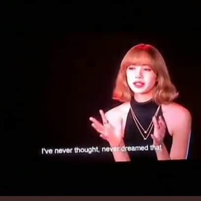 リサさんのインスタグラム写真 - (リサInstagram)「"I'm really thankful that they love the way that i am, as me, lisa from blackpink. they love me. I'm really thankful because i never thought, never dreamed that this little woman would receive so much love from all over the world" - LISA THE MOVIE  @lalalalisa_m I love you forever. 🥺🤧💜 . . . #LISA #LALISA #리사 #블랙핑크 #BLACKPINK #LALISAMANOBAN #LALISAMANOBAL #blackpinklisa #lisablackpink #TheMovie」8月5日 8時52分 - lisa.blackpink