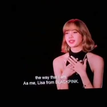 リサさんのインスタグラム写真 - (リサInstagram)「"I'm really thankful that they love the way that i am, as me, lisa from blackpink. they love me. I'm really thankful because i never thought, never dreamed that this little woman would receive so much love from all over the world" - LISA THE MOVIE  @lalalalisa_m I love you forever. 🥺🤧💜 . . . #LISA #LALISA #리사 #블랙핑크 #BLACKPINK #LALISAMANOBAN #LALISAMANOBAL #blackpinklisa #lisablackpink #TheMovie」8月5日 8時52分 - lisa.blackpink