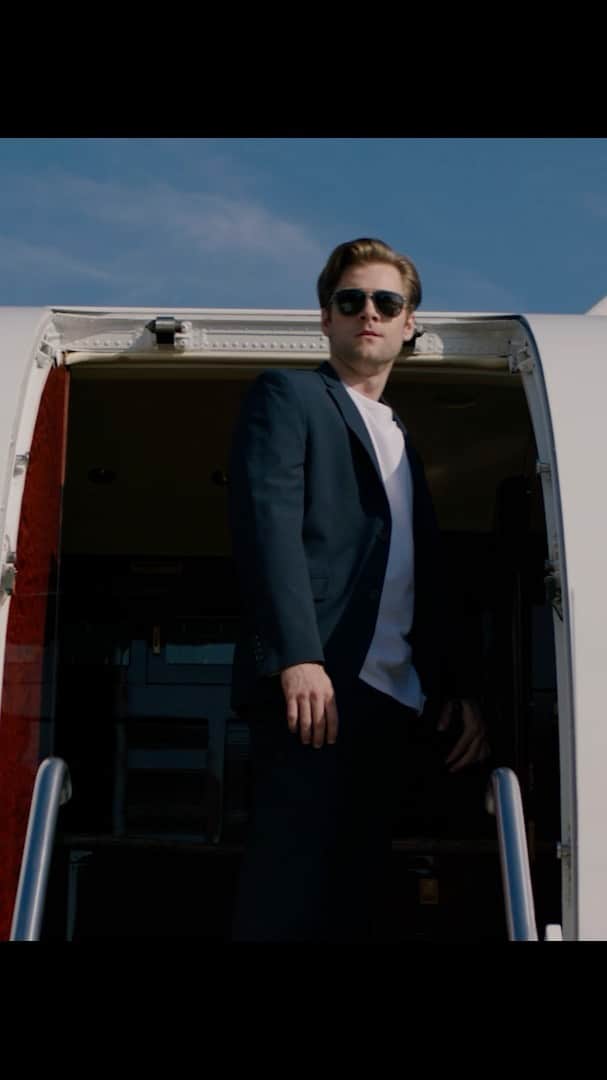 ルーク・ベンワードのインスタグラム：「Can’t wait for y’all to see my next movie PLAYING GOD」