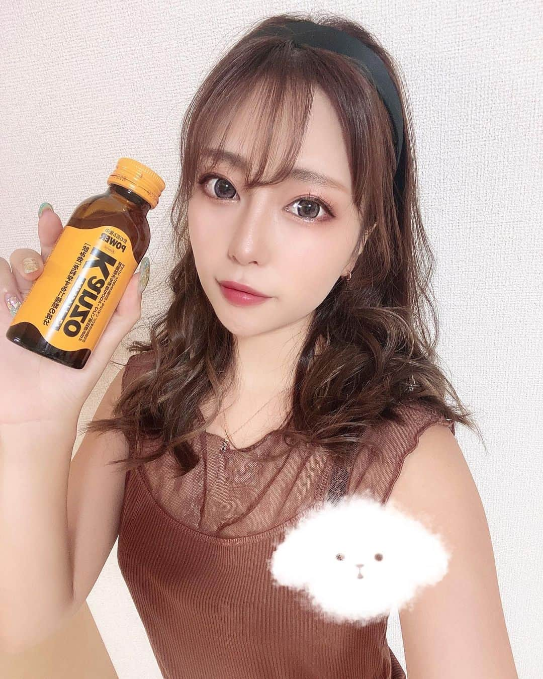 福井柑奈さんのインスタグラム写真 - (福井柑奈Instagram)「二日酔い対策🏃‍♀️🏃‍♀️🏃‍♀️🏃‍♀️🏃‍♀️  カンゾコーワ。これで栄養バランスも補ってもらってる🙏🥺 もちろん二日酔いにも効くし助かります😂🔥  🔥🔥【特徴】🔥🔥 アミノ酸などを豊富に含む「肝臓加水分解物」に、クルクミンを多く含む「ウコン抽出物」をはじめ、しじみ628個分相当のオルニチン、しじみ720個分相当のアラニンを配合！ さらに、偏った食事で不足しがちなビタミン類も補給できます。 11種類の成分が効率的にアプローチ。  味はパインマンゴーで美味しいし飲みやすいよーーん🍍🍍🍍🍍🍍✌︎  #カンゾコーワ #Kanzo #興和 #清涼飲料水 #ハピネスダイレクト #monipla #happinessdirect_fan #二日酔い #ビタミン #栄養ドリンク #健康ドリンク #栄養バランス #パインマンゴー #アミノ酸 #しじみ #セルフィー #フォロワー募集中 #instagood #instafood #drinks #japan #japanesefood #love #girls #selfie #followme #❤️」8月5日 15時09分 - kanna_fukui