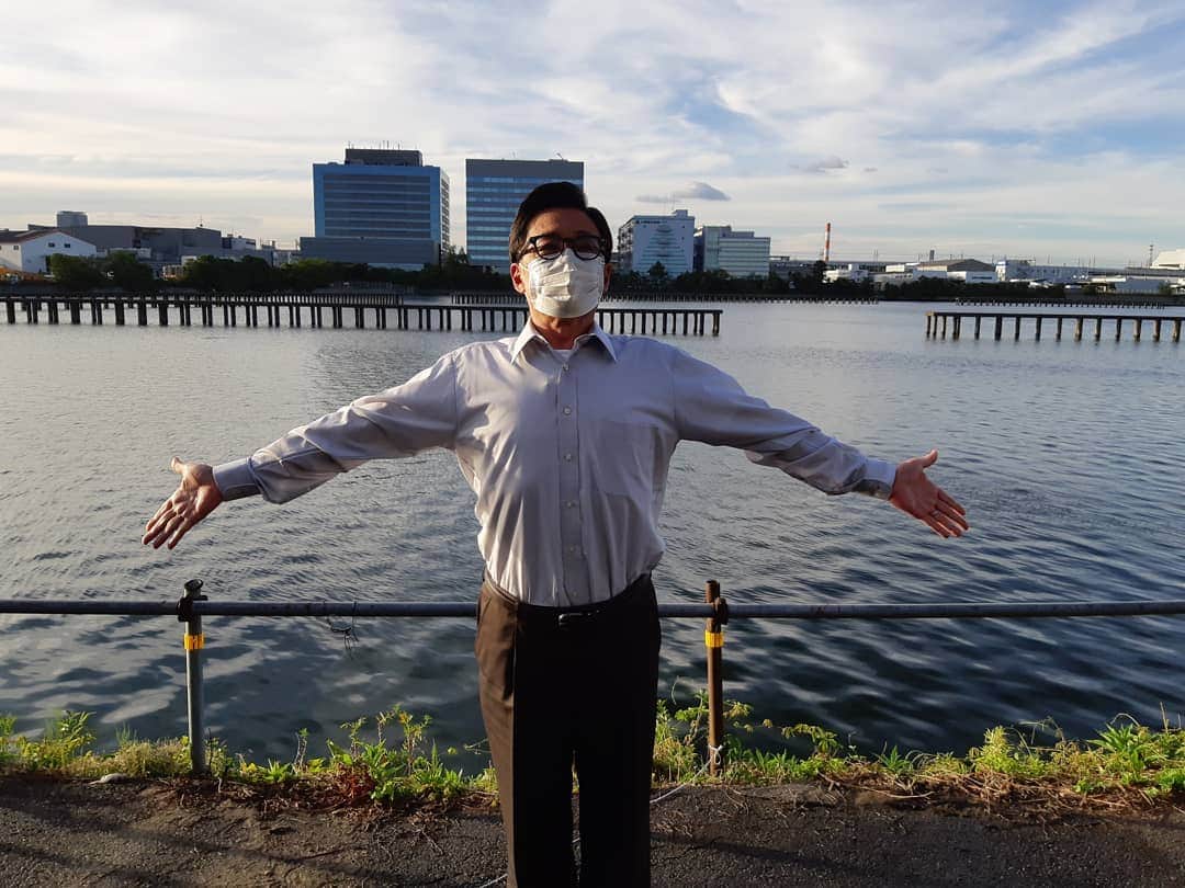 光石研のインスタグラム：「今日は湾岸で撮影中✌️ 【by 光石】」
