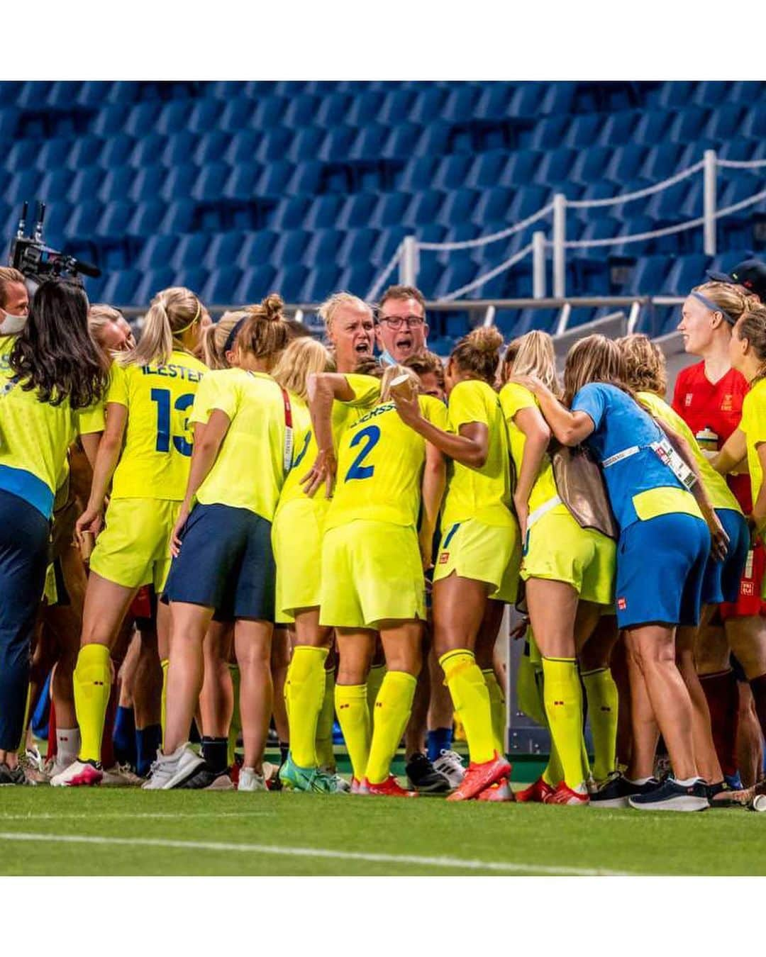 コソヴァレ・アスラニさんのインスタグラム写真 - (コソヴァレ・アスラニInstagram)「🔜 OLYMPIC FINAL. This team from the 1st-22nd is something special. ALL IN 🇸🇪🔥」8月5日 20時02分 - asllani9