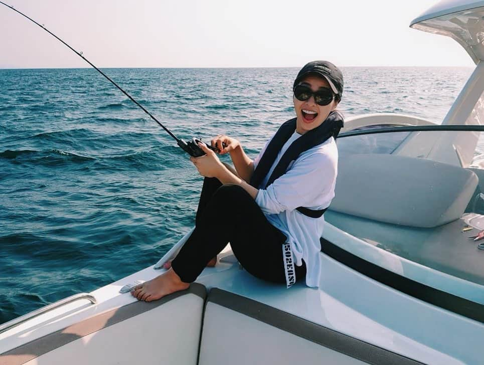 水崎綾女さんのインスタグラム写真 - (水崎綾女Instagram)「釣り🎣 果たして結果は…？ * * セットアップ @502easy #釣り #釣り日和 #釣りガール  #釣り女子 #釣りスタグラム  #🎣 #fishing #フィッシング  #502easy #セットアップ #セットアップコーデ #キャップ女子 #キャップコーデ #魚釣り」8月5日 21時05分 - misakiayame