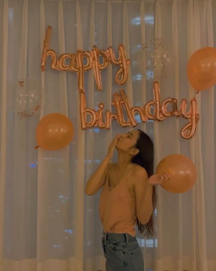 大見謝葉月のインスタグラム：「yay💕✨  #mybirthday」
