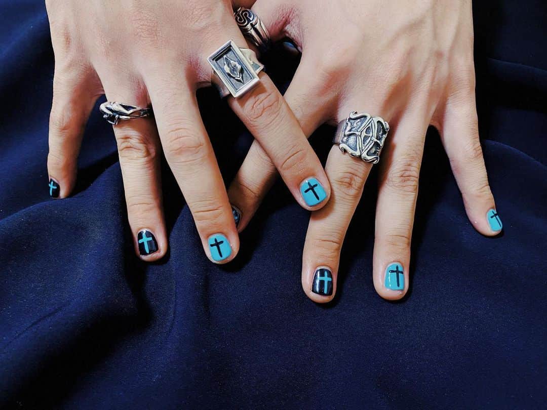 山中拓也さんのインスタグラム写真 - (山中拓也Instagram)「Siiiiick!!! New nails.」8月5日 22時42分 - oraltakuya