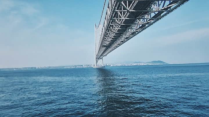 JOHNNYのインスタグラム：「#明石海峡大橋」