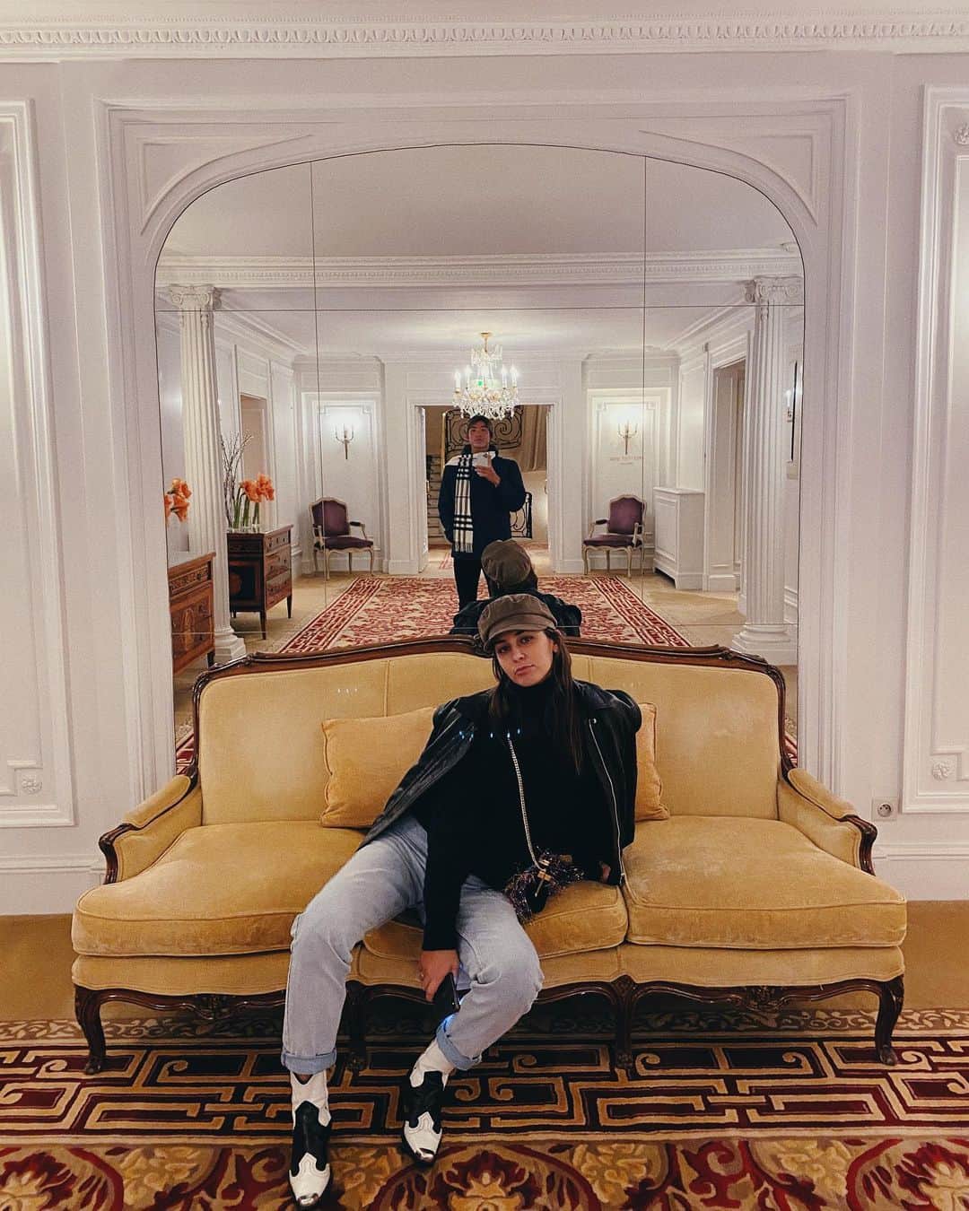 五十嵐カノアのインスタグラム：「🇫🇷 from the archives 👸🏽」