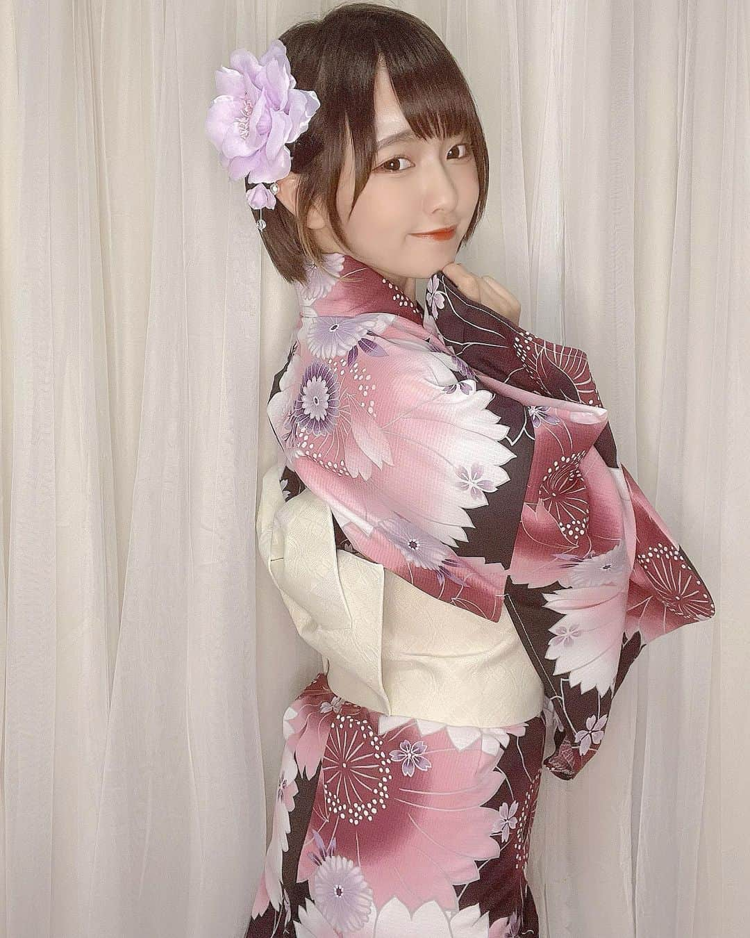 香月杏珠さんのインスタグラム写真 - (香月杏珠Instagram)「今年、初浴衣👘𓂃◌𓈒𓐍   #グラビア  #グラビアアイドル  #浴衣   #ちょっと遅くなりましたが  #夏気分」8月6日 20時35分 - anjyu_neko