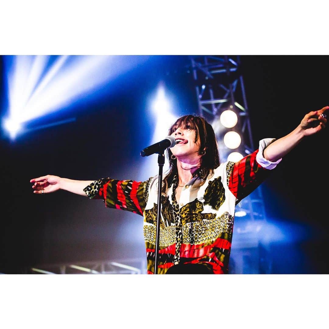 のインスタグラム：「令和のペコちゃん。  写真 @cazrowaoki   #fm802 #highhighhigh #大阪 #superbeaver #📻」