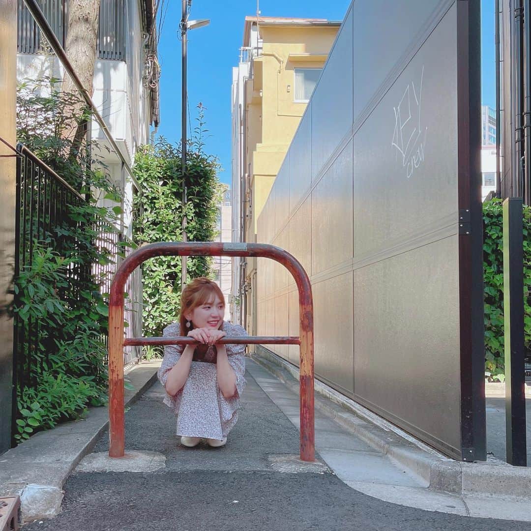 ひよんのインスタグラム：「🌈💛  おさまりがよい。笑  #ひよん」