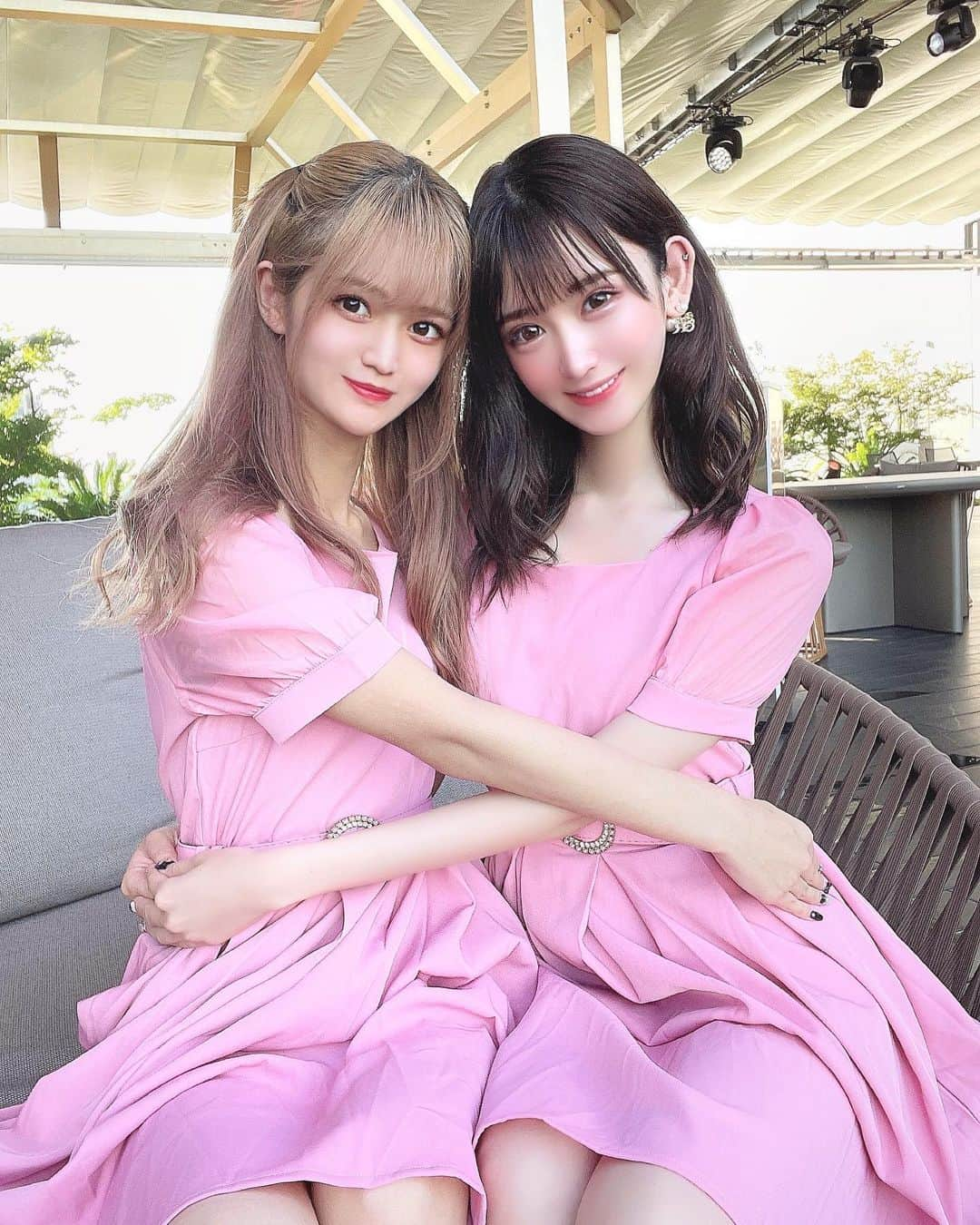 ゆうめろさんのインスタグラム写真 - (ゆうめろInstagram)「・ ・ 百合カップル推してくれる？🥺💗 お揃いのワンピースは ( @lacupia_official )👗♡ 林家ペー＆パー子ではないです🤭笑 ・ #ありめろ  #カップルコーデ  #ワンピースコーデ」8月6日 19時59分 - yk.o0