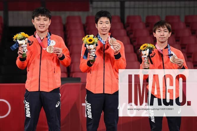 丹羽孝希さんのインスタグラム写真 - (丹羽孝希Instagram)「210806// Tokyo2020 Men's Team Medal Ceremony// Media Pics  . 📷Imago Getty 乒乓世界 . #東京五輪 #Tokyo2020  #tabletennis #Pingpong #卓球  #niwakoki #kokiniwa #丹羽孝希  #UnitedByEmotion #FromTokyowithlove ❤️」8月6日 23時50分 - allforkokiniwa