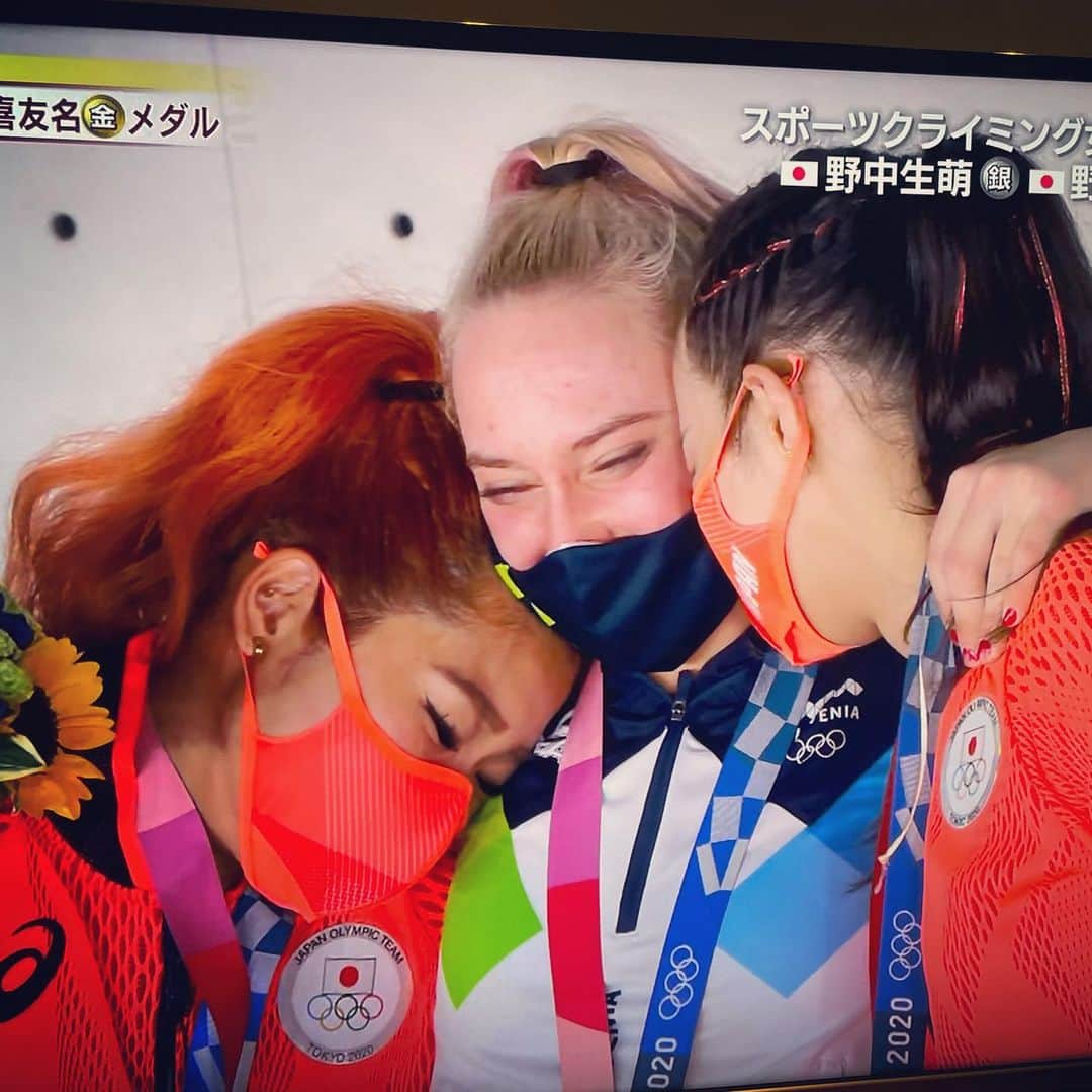 住吉美紀さんのインスタグラム写真 - (住吉美紀Instagram)「#泣いた #感動をありがとう #スポーツクライミング #sportsclimbing  #janjagarnbret  #mihononaka  #akiyonoguchi  #tokyo2020  #新競技」8月7日 9時16分 - miki_sumiyoshi