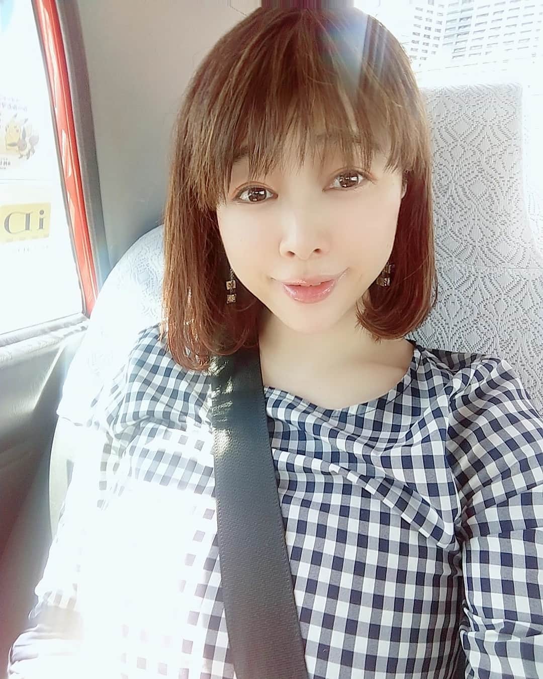 松坂南さんのインスタグラム写真 - (松坂南Instagram)「この日も移動中〜🎵  #グラドル自画撮り部  #model  #selfie」8月7日 9時24分 - minami_matsuzaka