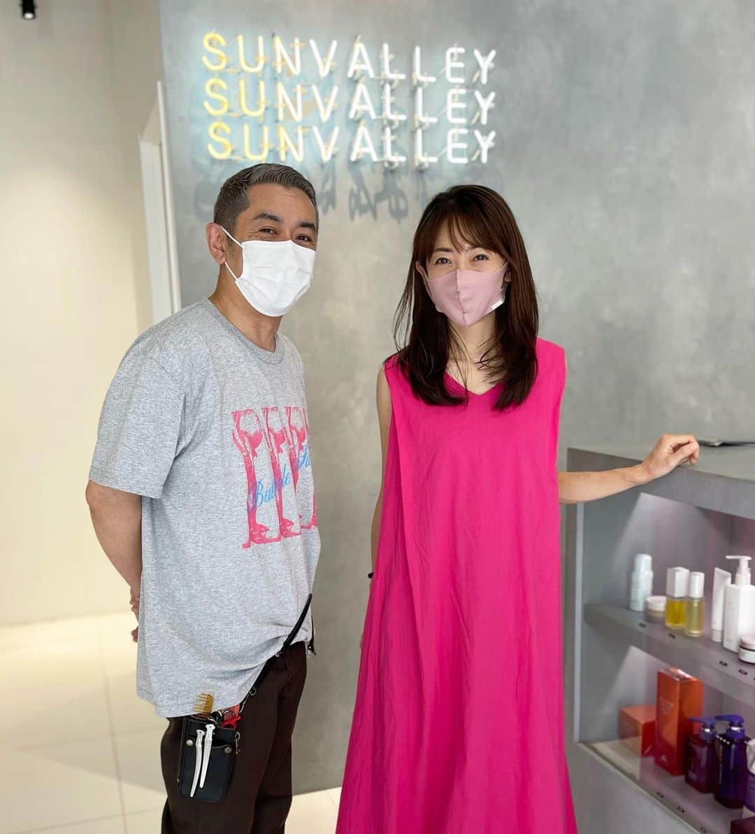 木本泉さんのインスタグラム写真 - (木本泉Instagram)「- 重くなりすぎていたのでカットへ✂️  @mitsuteru_asahi にお任せ。 朝日さんのカットはとにかくスタイリングしやすい💡 何となくまとまるので、カットに行くのをついつい先延ばしにしちゃいます😛  軽くなって、すっきり〜✨  ありがとうございました😊  #sunvalley#表参道美容院」8月7日 14時27分 - izumikimoto
