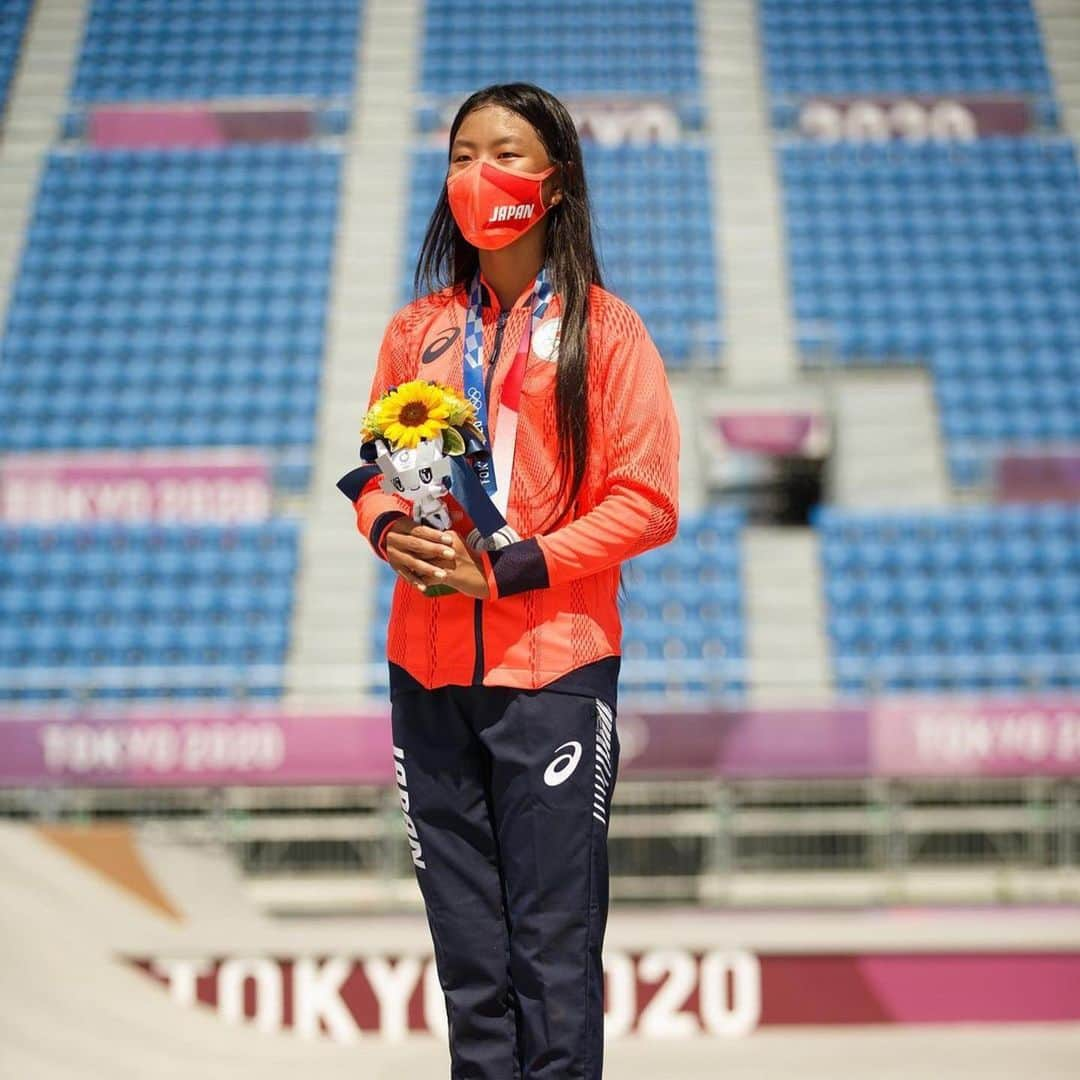 開心那さんのインスタグラム写真 - (開心那Instagram)「TOKYO 2020 Olympic 🥈 It was a lot of fun❤️‍🔥😎😝⚡️🙌🏽🙌🏽🤘🏽 I want to thank every single person who supported me and believed in me! ✨🙏🏽🤩  @tokyo2020  @olympics  @worldskatesb  #OlympicSkateboarding」8月7日 14時59分 - cocona.hiraki