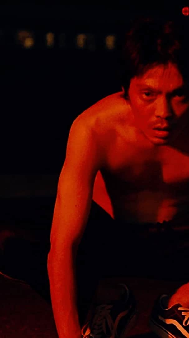 内田朝陽のインスタグラム：「宮原くんと、じゅんぺいくんが、僕の音楽を使って凄い動画を作ってくれました。  Cast : @naoyukimiyahara  Dir : @junpeisuzuki155  Music : @asahi_uchida  @asahi_music_diary」