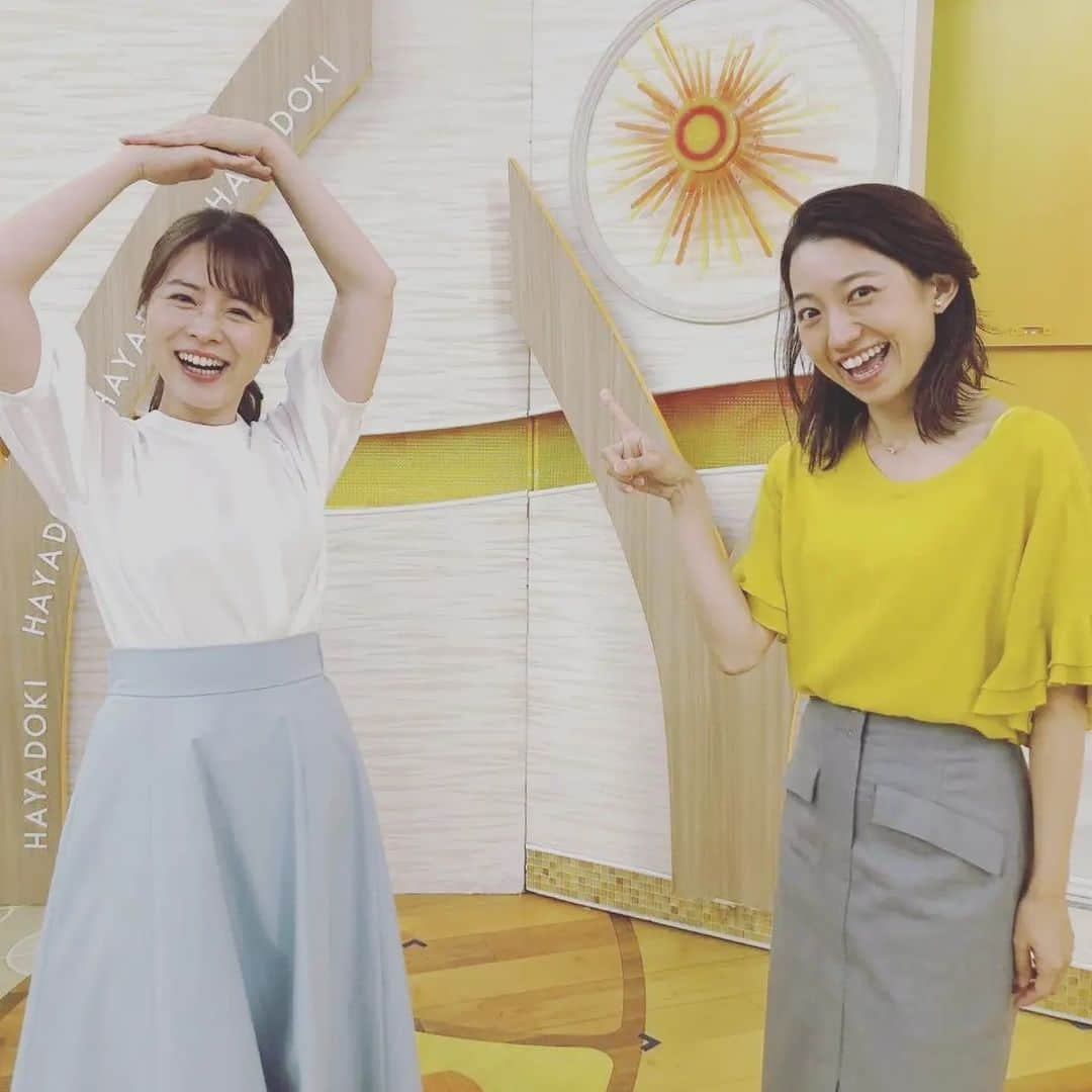 TBS「はやドキ！」さんのインスタグラム写真 - (TBS「はやドキ！」Instagram)「ピクトグラムをやってみたんですが😂分かりますかー？笑  サッカーの一コマ⚽ 里菜ちゃんがボールでわかばちゃんがキーパーです！  2枚目は、天気コーナー☀ 池田さんは気象予報士、わたしは天気図です🤣  2つの台風が近づいているので十分気をつけてくださいね💨  皆川  #山本里菜 #若林有子 #皆川玲奈 #アナウンサー #池田沙耶香 #気象予報士 #はやドキ #tbs」8月8日 10時30分 - tbs_hayadoki