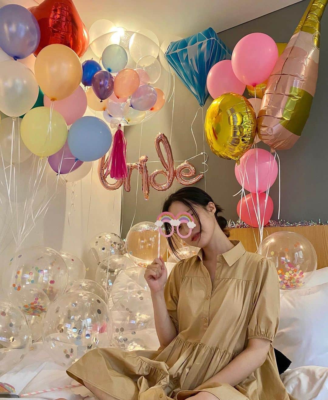 ぺ・ユンギョンさんのインスタグラム写真 - (ぺ・ユンギョンInstagram)「Bridal shower for dear CH 🎂👰🏻‍♀️❣️  짧은 만남이었지만 우리가 더 신났던 ☺️ 행복해야해🙏🏻」8月8日 16時04分 - _yoonkyoung