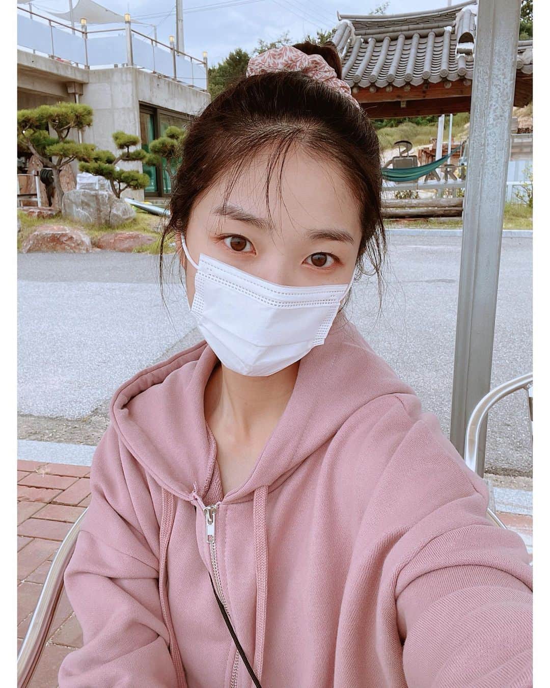 キム・ヘユンのインスタグラム：「💕」