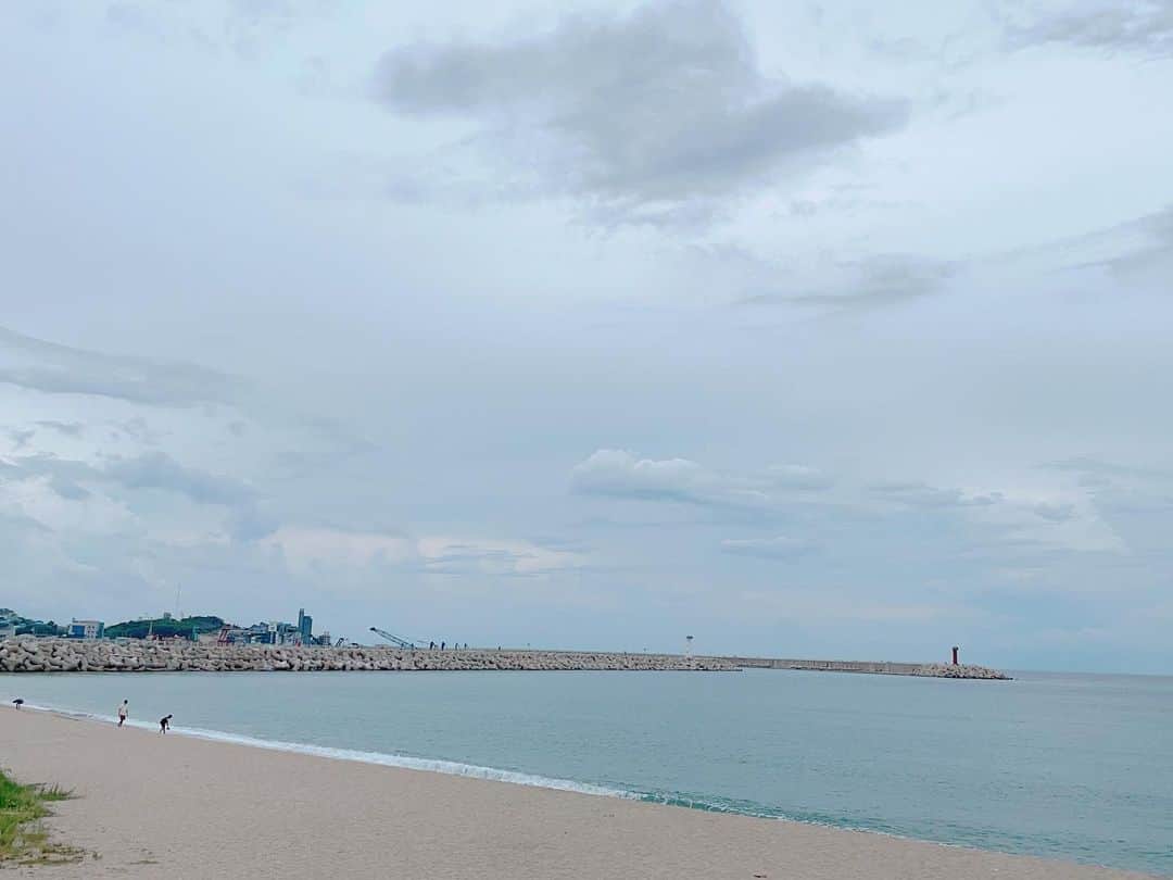 キム・ヘユンのインスタグラム：「🌊」