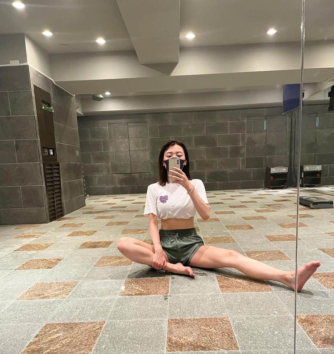 伊藤しほ乃のインスタグラム：「昨日はまるごとレモン🍋を飲みすぎたので 汗かいてスッキリ🍋💦  ありがとうございました😊」