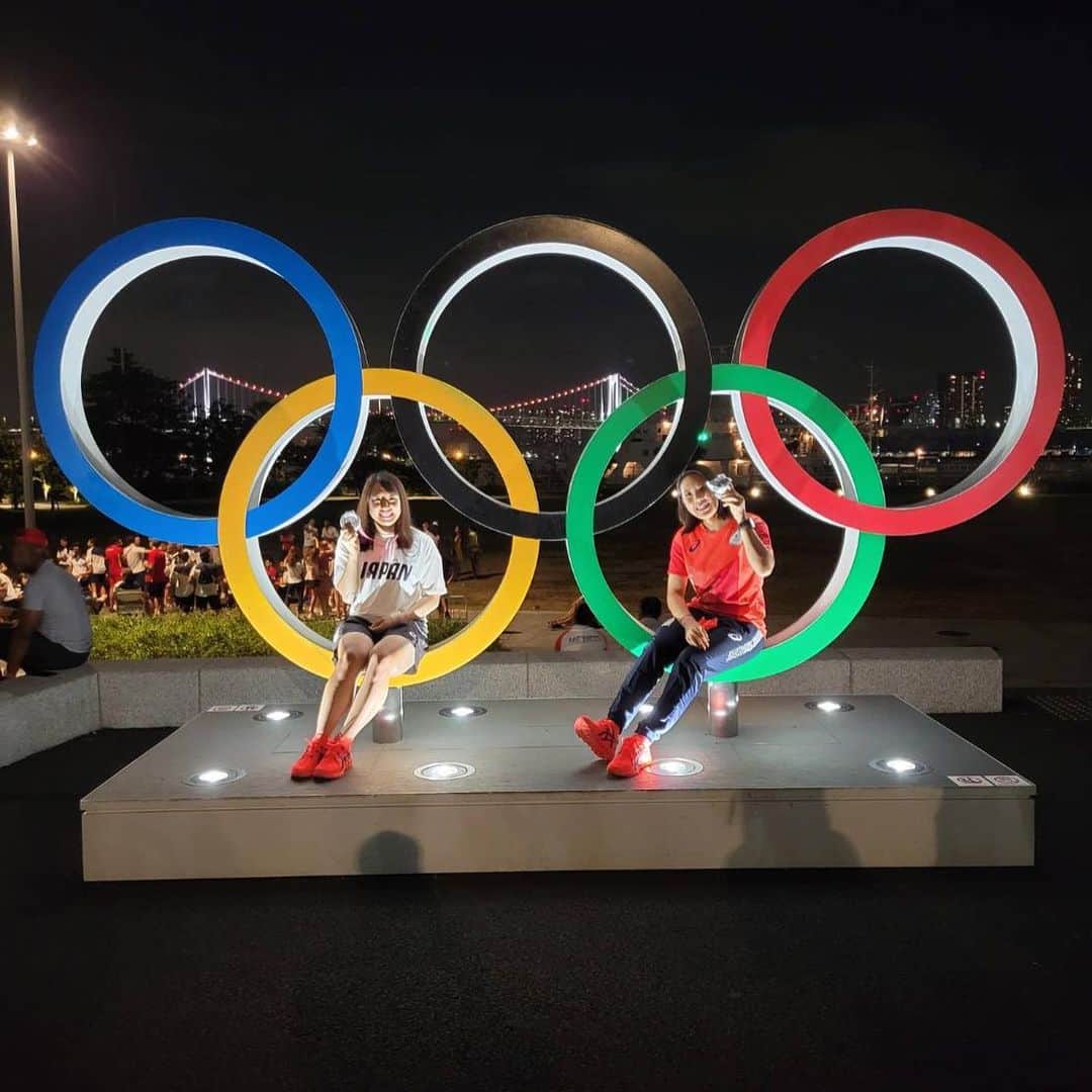 のインスタグラム：「メディアまわりを無事終えました🎤  東京オリンピック開催にあたりご尽力いただいた関係者様、応援してくださったファンの皆様、そして何より大会を暖かく献身的に支えてくださったボランティアの皆様に心から感謝します。  本当にありがとうございました！  #arigato #tokyo2020 #olympics」