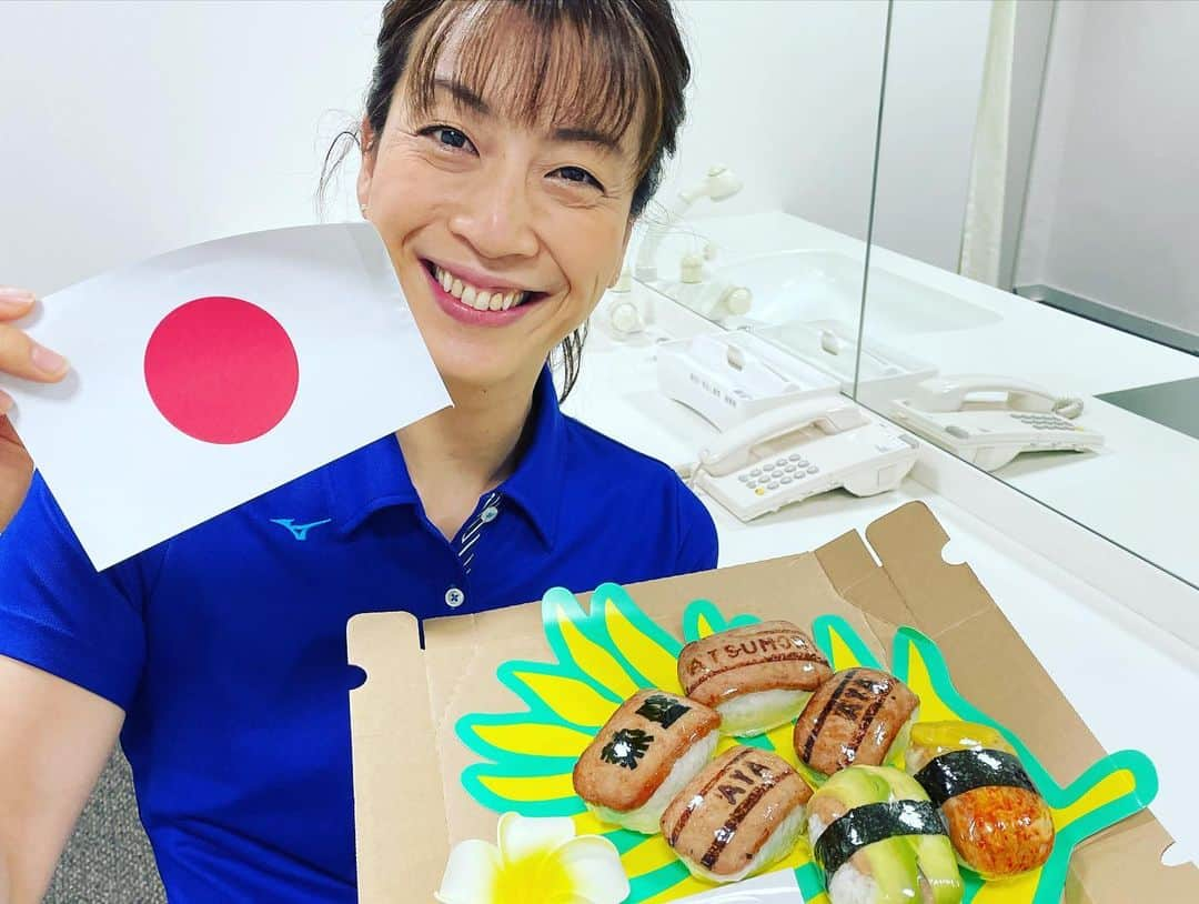 寺川綾さんのインスタグラム写真 - (寺川綾Instagram)「東京オリンピック2020 閉幕✨✨ 全ての方に感謝🙏 #オリンピック #東京オリンピック2020  #感謝 #テレビ朝日 #報道ステーション #スパムおにぎり #毎日緊張 #毎日充実 #日々勉強 #ありがとうございました🙏」8月9日 19時55分 - terakawaaya_official