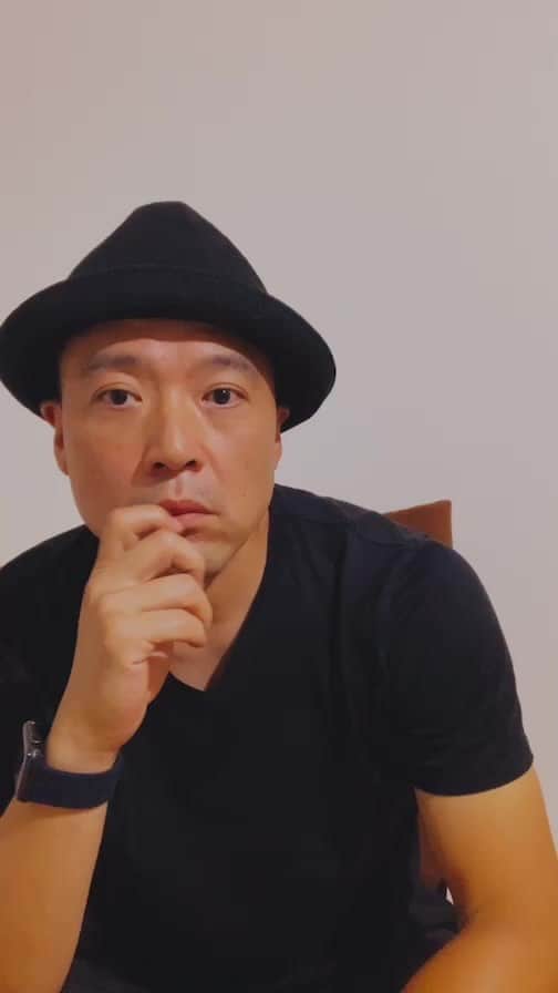 のインスタグラム：「２０１０年に撮影した堺雅人さんの撮影エピソードと２０１０年に撮影した紗幕（松嶋菜々子さんとソン・スンホンさん）とボックスライティング（岡田准一さん）の写真の話をしています。」